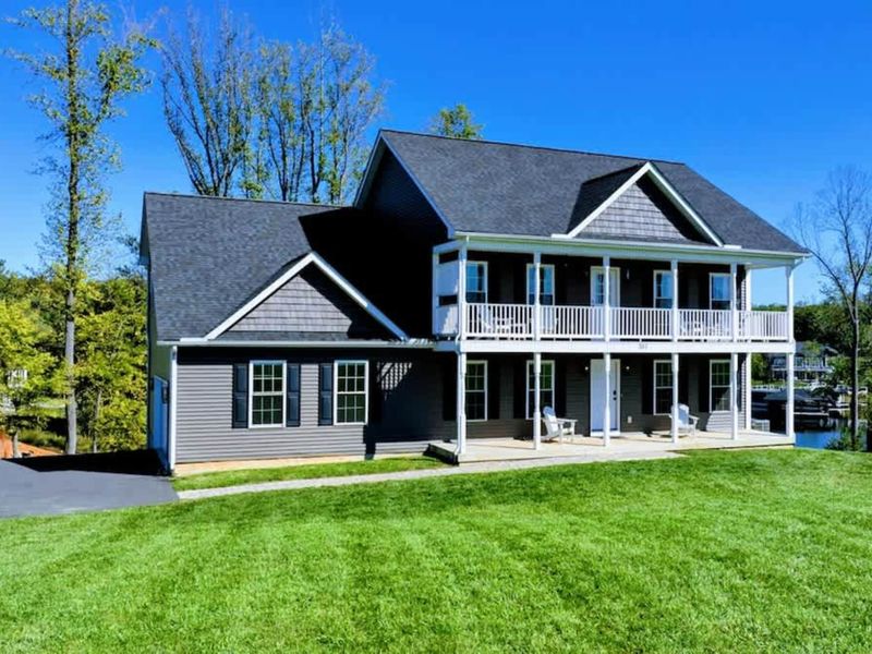 House at Day - Daytime exterior, full curb appeal.