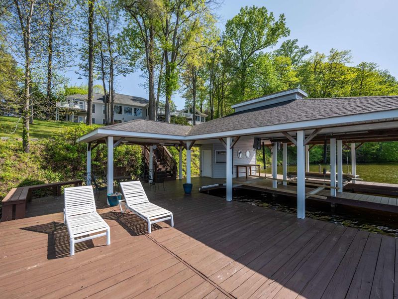 HUGE dock with tons of space for sun bathing and swimming