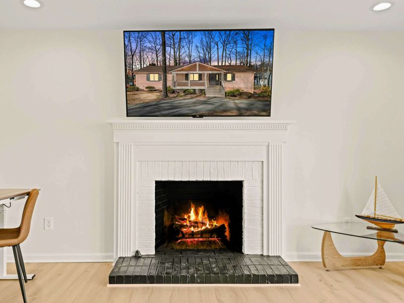 Fireplace & Relaxation – Drift off to sleep with a cozy fireplace glow.