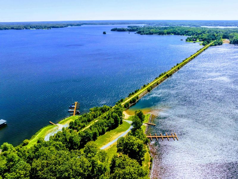 During your stay you can use the Both Waters community amenities including a beach, boat ramps, pavilion, and picnic tables.