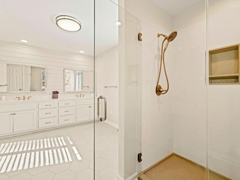 Glass Walk-In Shower – A sleek and refreshing retreat.