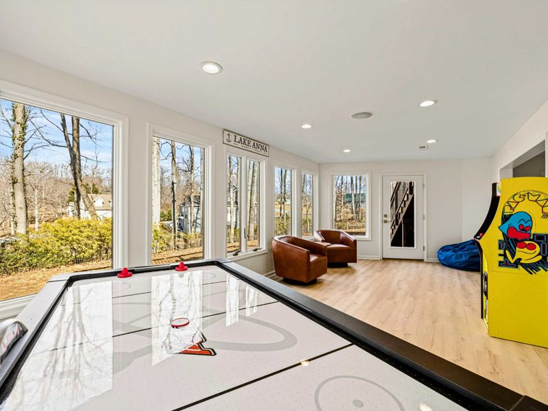 Air Hockey Fun – Fast-paced excitement with lakeside views.