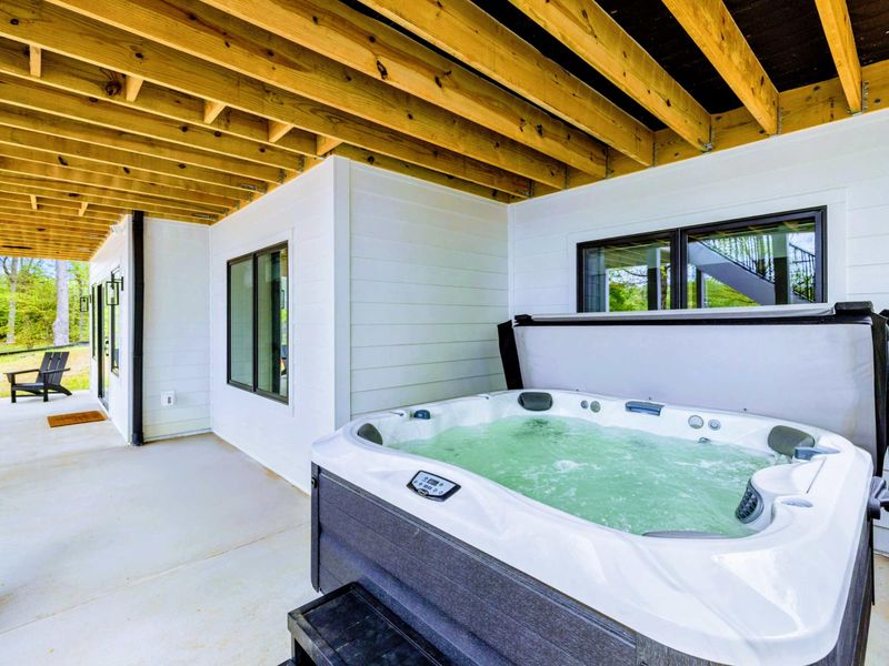 Ease into the Evening – After a day on the water, this calming corner is your invitation to unwind and recharge.
