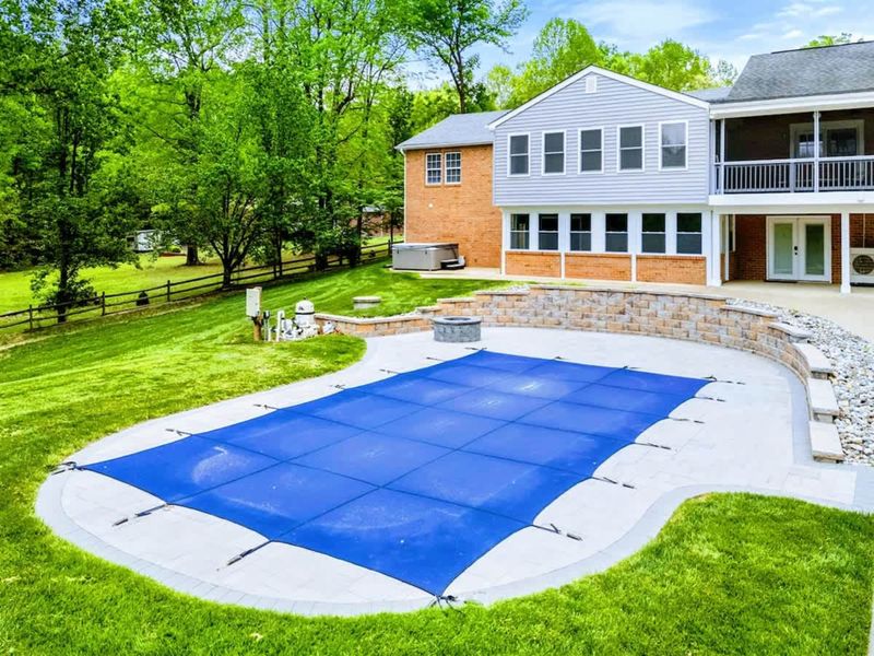 A Backyard Made for Memory-Making – Whether you're swimming, sipping, or stargazing, this space sets the tone.