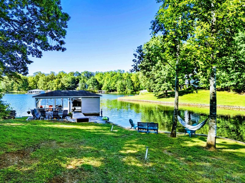 One Peaceful Space, Endless Ways to Enjoy It – Whether you're gathering or going solo, this lakefront layout flows effortlessly.
