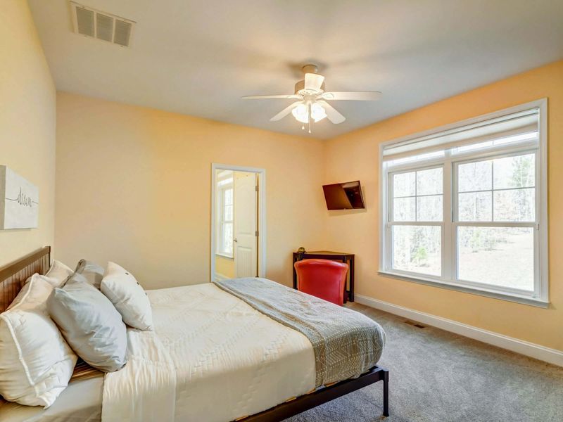 The Quiet Guest Favorite – Tucked just far enough away, this sunny suite gives guests the space to relax and recharge.