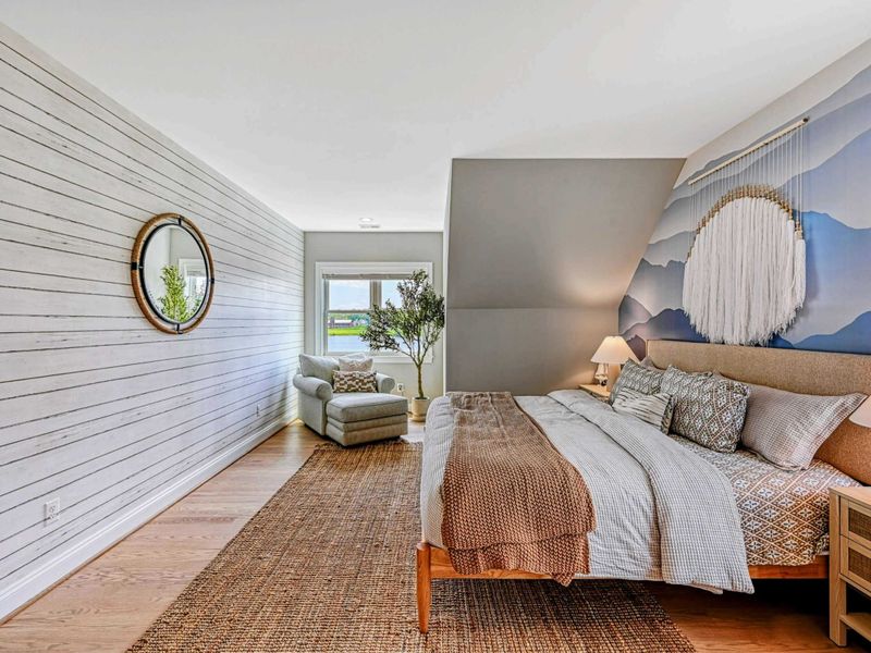 Refined Retreat Details – Thoughtful styling and a boutique feel, designed for calm comfort.