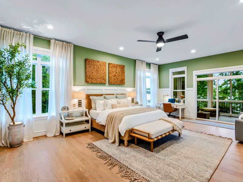 Refined Retreat – Elevated comfort with a boutique-hotel ease, designed for true recharging.