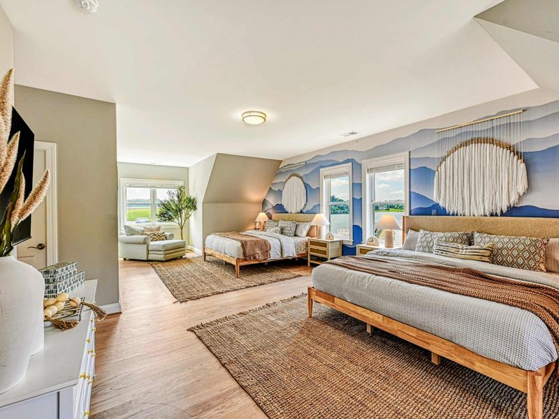 Room for Everyone – A welcoming place to land, recharge, and wake up ready for the lake.