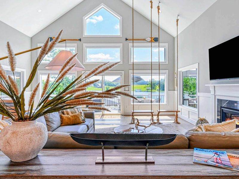 Open Living - Dining, kitchen, and great room flow into one easy space built for big groups and lingering evenings.
