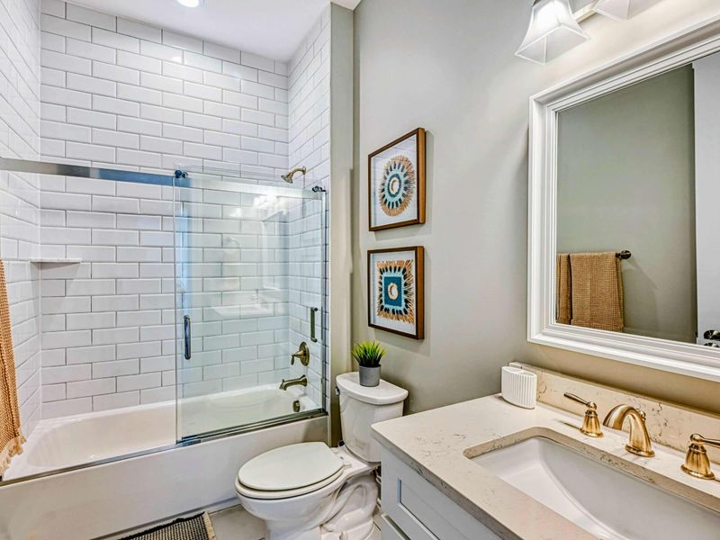 Clean, Calm, Ready – Bright finishes and a simple serenity that feels instantly refreshing.