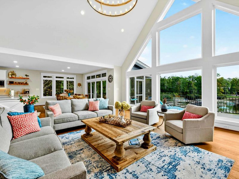 Living Room Guests will love the open floor plan showcasing stunning lake views from every angle. Blueberry Bay is brand new and thoughtfully designed with high-end modern luxury furnishings, creating a space that feelings elegant and welcoming.