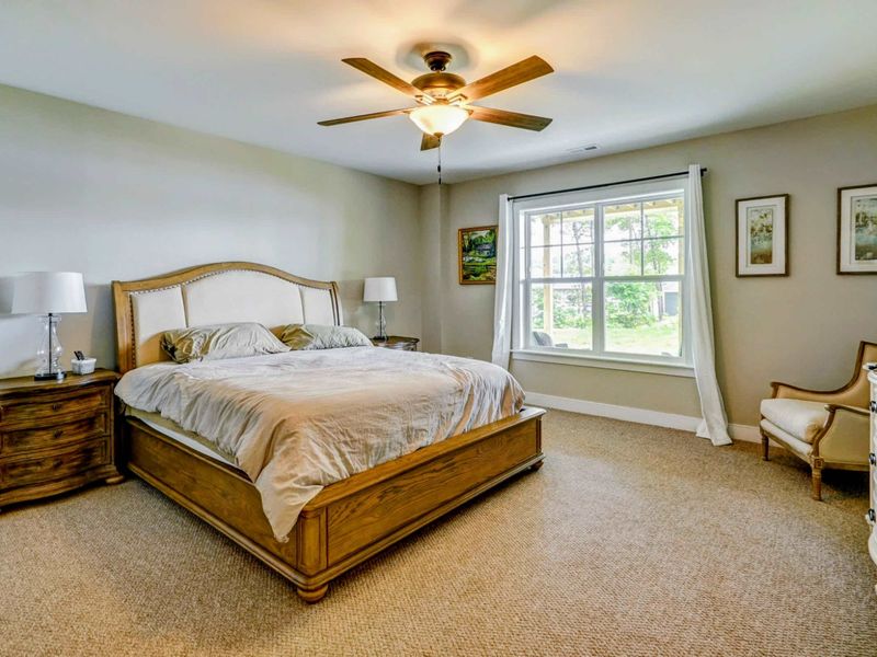 Lower Level Suite with King Bed, and bathroom with tub!