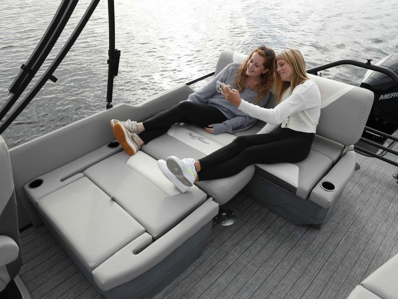Comfortable flip-back lounges for ultimate relaxation!