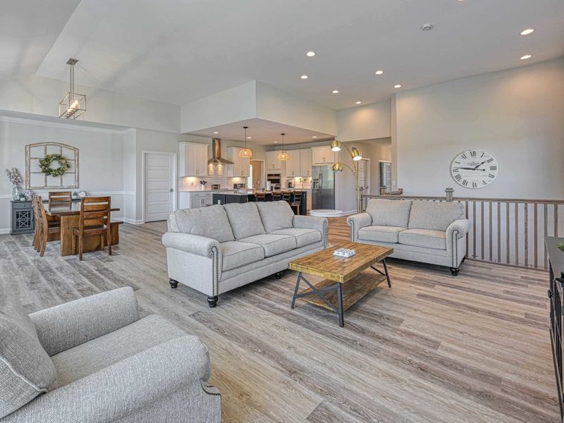 Your Lake-Day Headquarters – Come in from the sun, kick back on the sofas, and let the whole house settle into comfort.