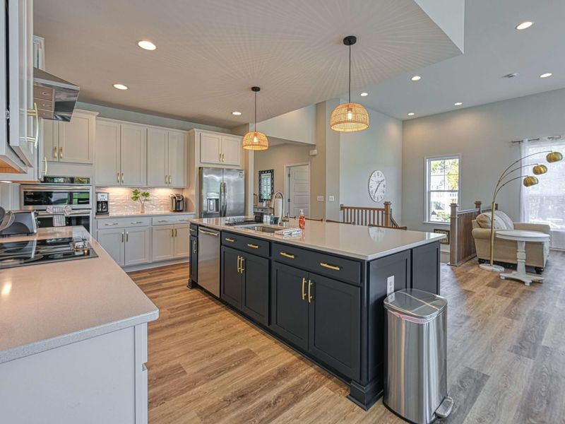 Effortless Entertaining – A polished open layout that feels luxurious, comfortable, and made for hosting well.