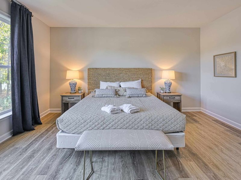 Settle In – Fresh linens and a peaceful layout that feels instantly welcoming the moment you walk in.
