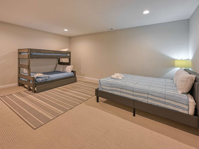 Built for Sleepovers – A fun, comfortable space where kids and cousins can settle in after full lake days.