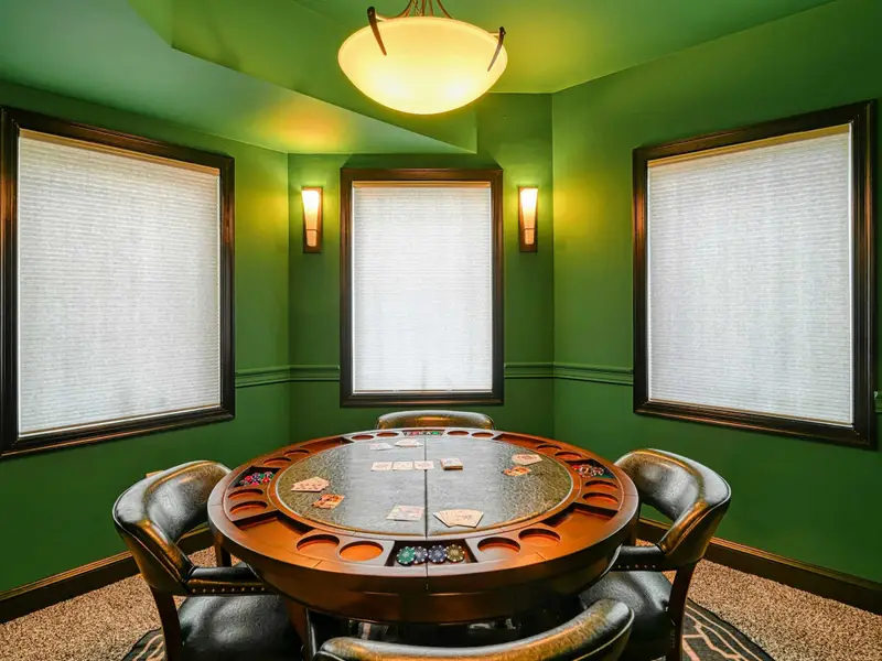 The Poker Lounge: Pull up to a full-size casino-style table with professional chips & cards. Soft lighting, classic vibes, and the bar just steps away—perfect for Texas Hold ’Em, Blackjack, and crowning your vacation poker champ!