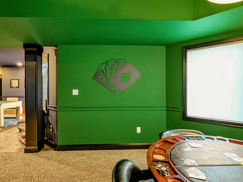 The Poker Lounge: Pull up to a full-size casino-style table with professional chips & cards. Soft lighting, classic vibes, and the bar just steps away—perfect for Texas Hold ’Em, Blackjack, and crowning your vacation poker champ!