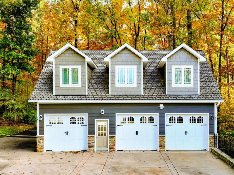 Fully finished space above the 3-car garage, offering extra bedrooms, privacy, and comfort—perfect for teens, grandparents, or friends who want their own retreat.
