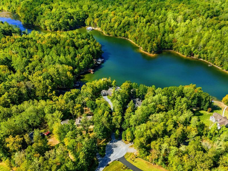Aerial View - Wide shot reveals the private cove and surrounding Lake Anna neighborhood.