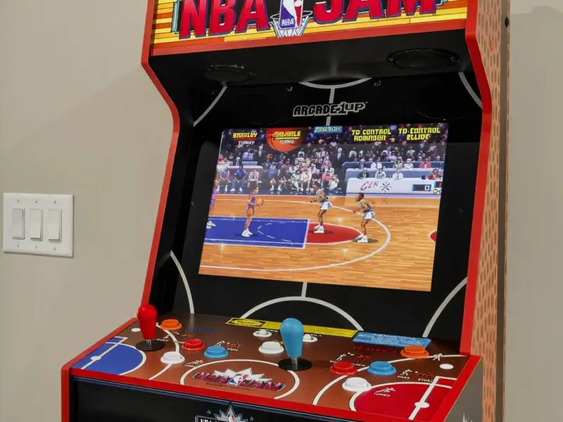 Arcade Action - Arcade games and competitive energy for kids and adults alike.