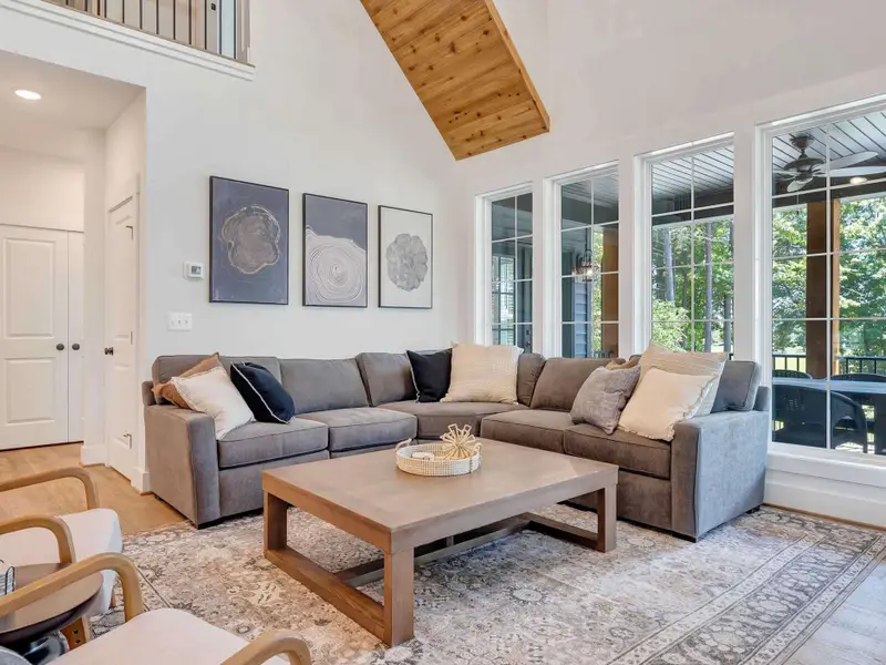 Vaulted Living room
