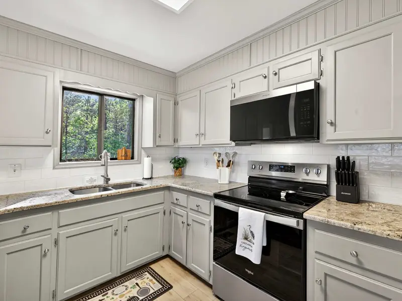 Ready for Feasts: A full suite of appliances to handle your group's biggest meals.