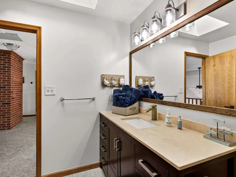 Guest Convenience: Ample counter space to store all your travel essentials.