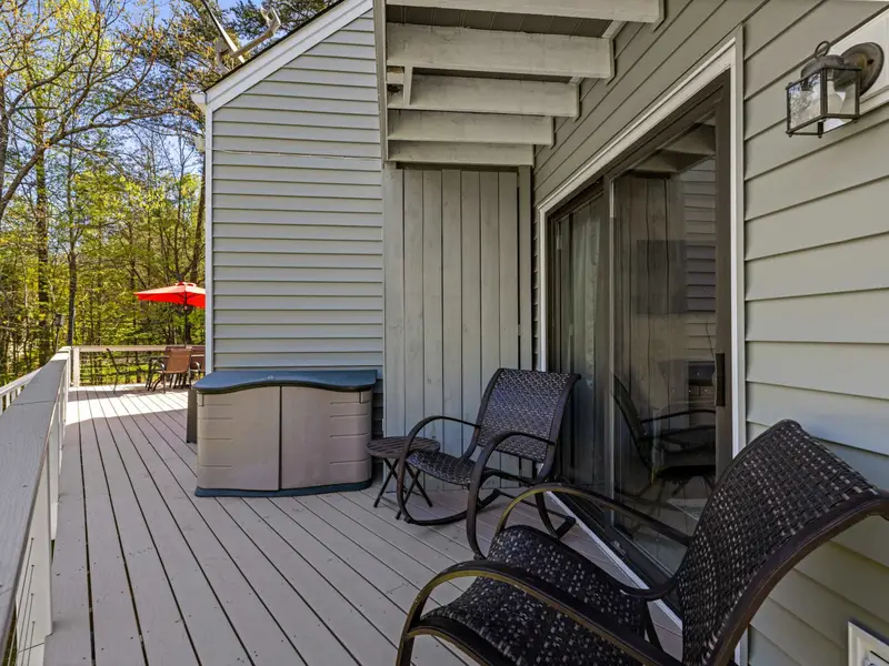 Lake House Profile: The rear of the home in all its multi-level glory.