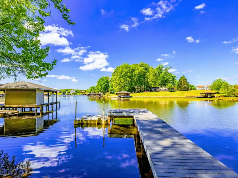 Dock - Private dock with boat slip, your launchpad for everything Lake Anna.