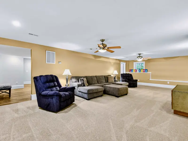 Family Room - Plenty of seating for the entire family.
