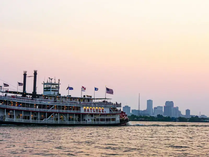 wp-content/uploads/best-time-to-visit-new-orleans-weather-festivals-travel-tips-by-month.jpg