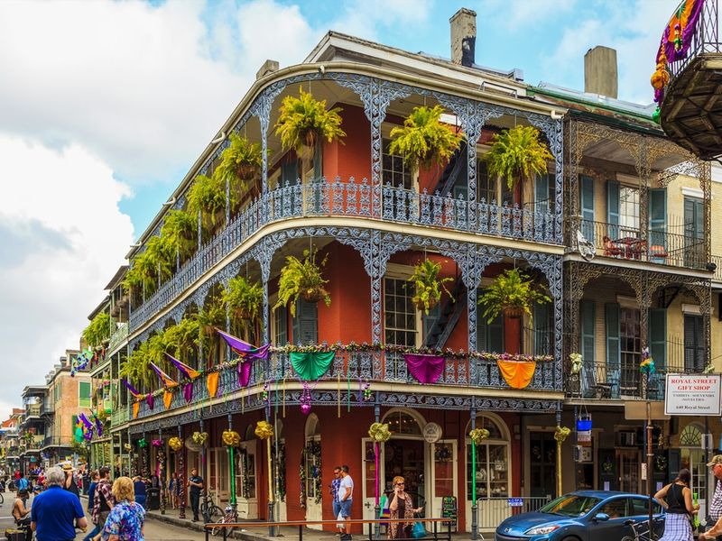 wp-content/uploads/how-to-plan-an-unforgettable-new-orleans-weekend-trip.jpg