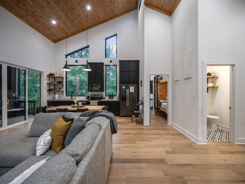 Common space to enjoy time with family and friends