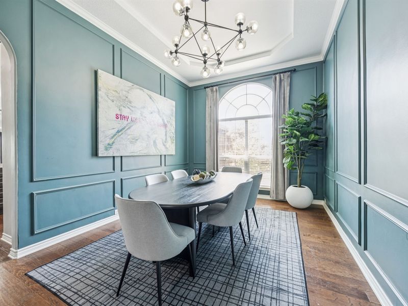 Elegant dining room—perfect for family meals or special celebrations.