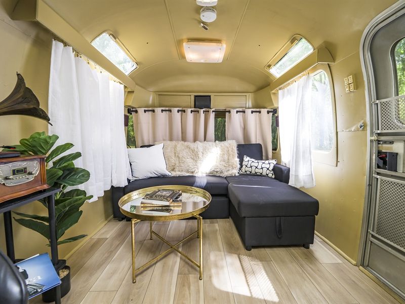 Florida Palmetto Airstream interior