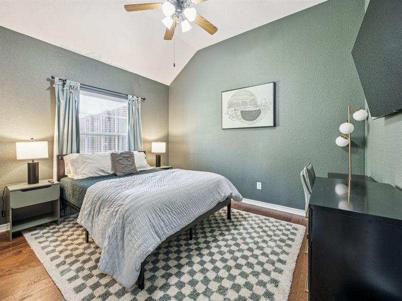 Queen bed with stylish, relaxing décor, 55” Smart TV for movies or shows in bed, and a desk if you need to get work done.