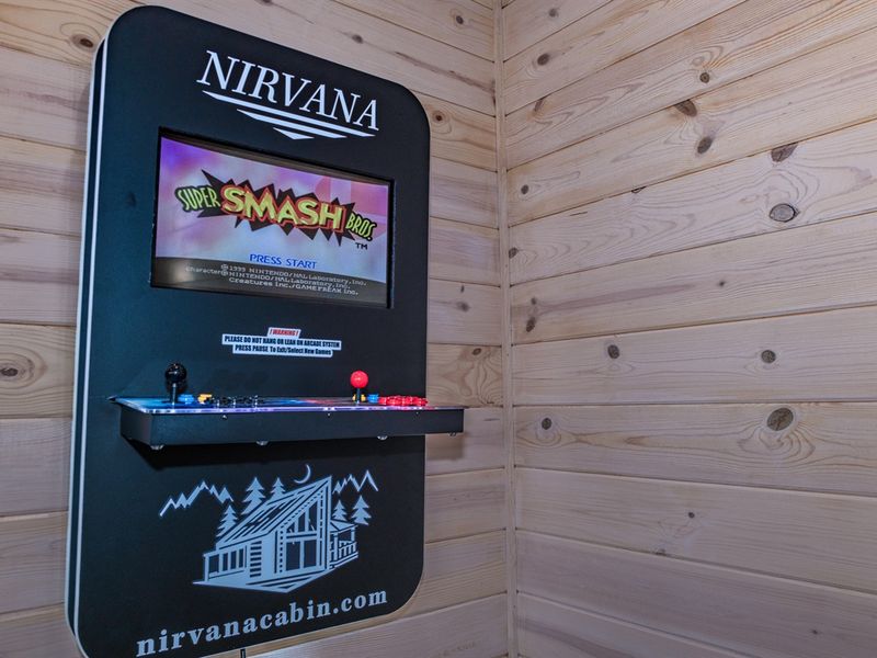 Two players, one mission; reclaim the high score!
