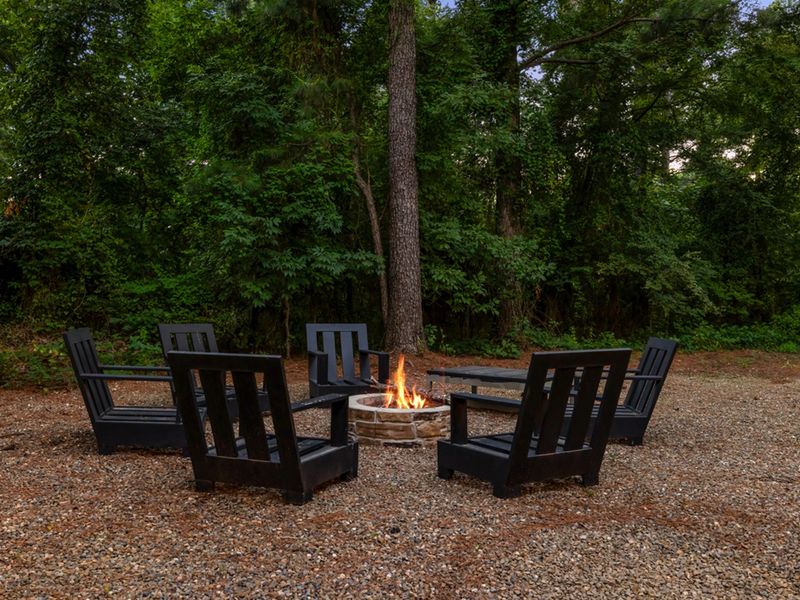 The perfect spot for late-night laughs and memory-making.