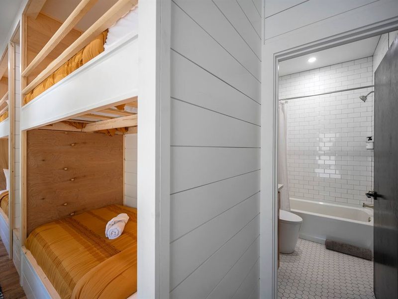 Upstairs bunk room