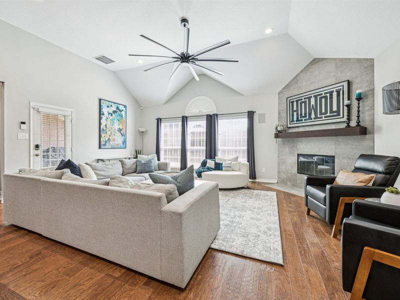 Gather around the 65” Smart TV and enjoy custom Longhorn Luxe artwork.