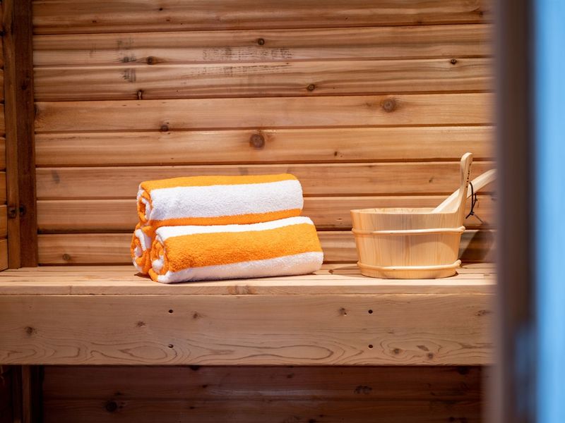 Full-size built-in steam sauna