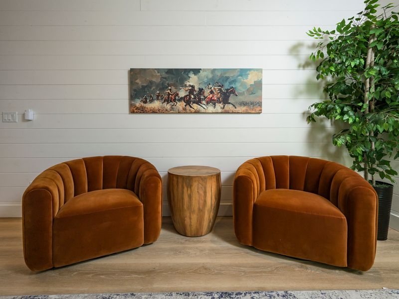 A cozy corner to curl up with a book, enjoy a conversation, or simply take in the peaceful cabin atmosphere.