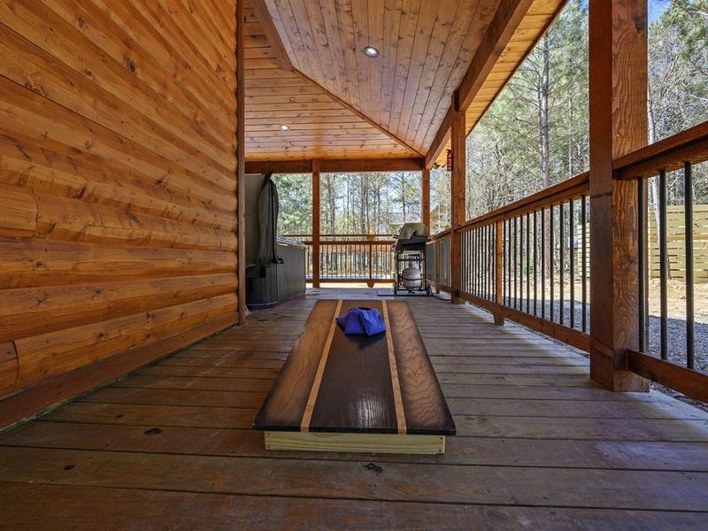 Cornhole anyone?