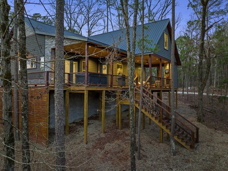 Discover the hidden gem, nestled in the heart of the woods. Escape the hustle and bustle and immerse yourself in nature's tranquility.