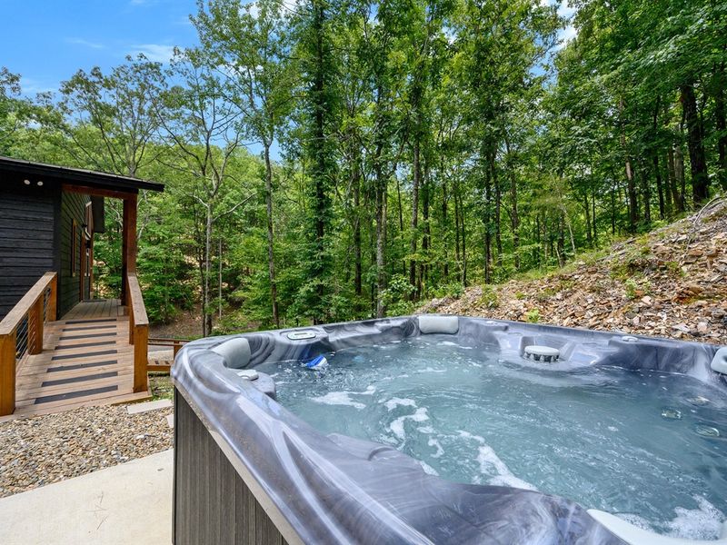 Warm water, cool air, and nothing but trees — pure peace