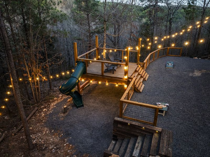 Enjoy fresh mountain air as you relax on the deck.
