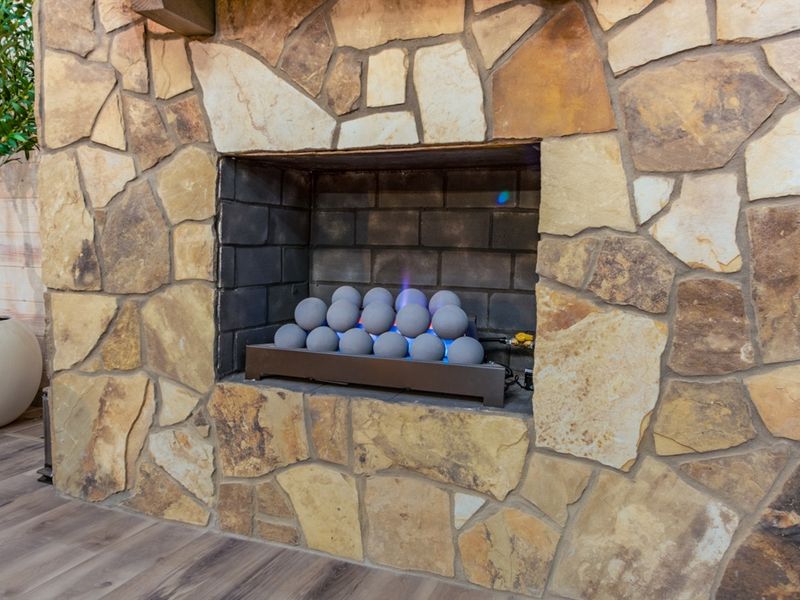Round, radiant, and ready to cozy up your space.